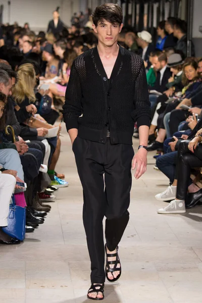 Look 38